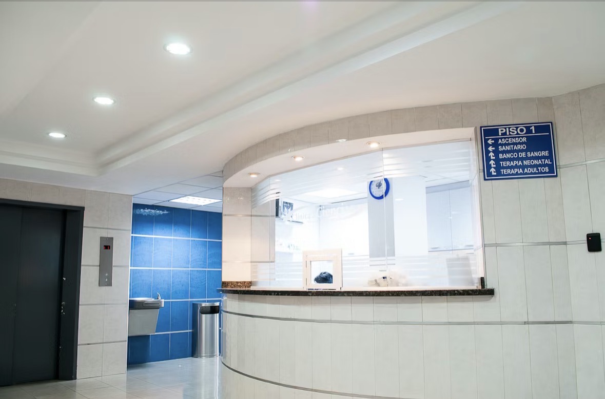 Micraj medical team